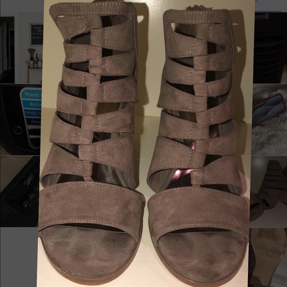 Open Toe Booties - Picture 3 of 5